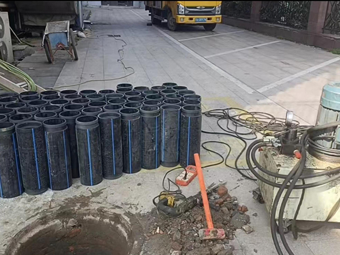 甘肃PE置换管厂家 DN315置换管 非开挖管短管置换